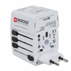 SKROSS WORLD USB CHARGER AC45PD WITH USB-C CABLE - Reisestecker
