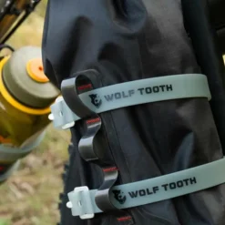 WOLF TOOTH MORSE CARGO GEPÄCKTRÄGER INKL. 2 ZURRBÄNDERN - Gepäckträger