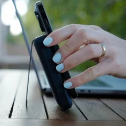 Xtorm MAGNETIC WIRELESS POWERBANK 10.000 - Powerbank