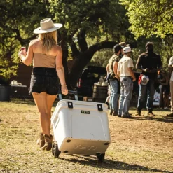 Yeti Coolers ROADIE 60 - Kühlbox